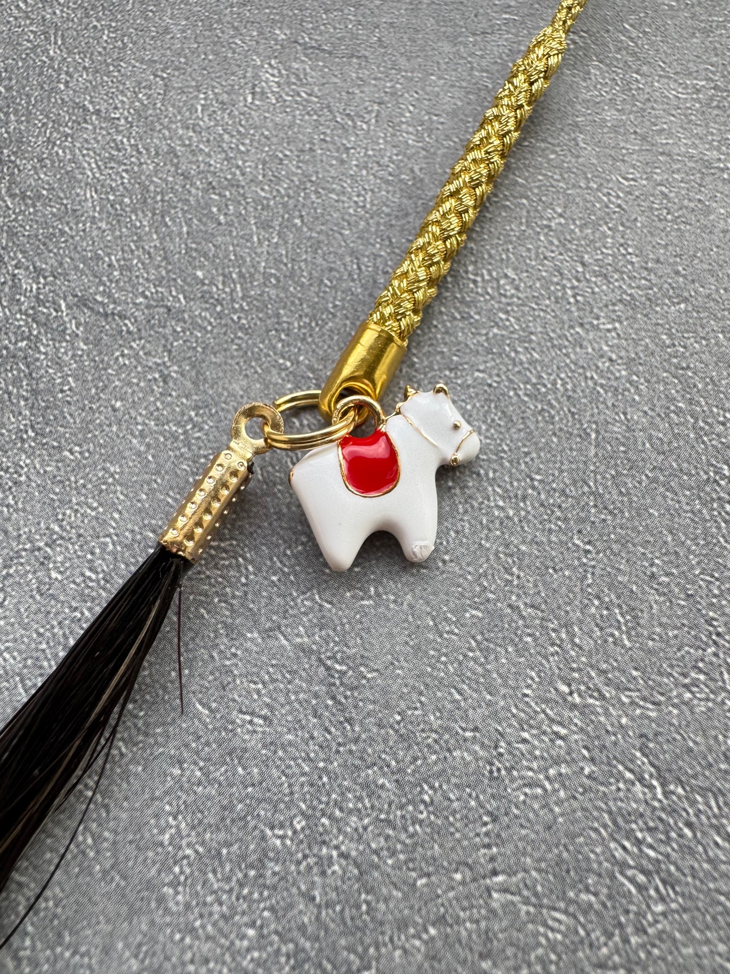 【残り6個】お守り風しっぽストラップ